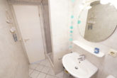 großer Bungalow - Duschbad
