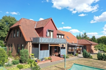 Attraktives Mehrfamilienhaus mit fünf Wohneinheiten in Westeresch, 27383 Scheeßel / Westeresch, Mehrfamilienhaus