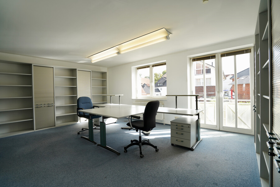 große ca. 36,00 m² Einzelbürofläche