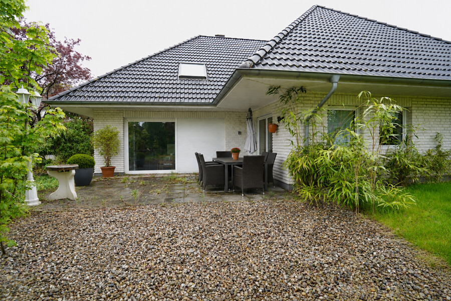 Terrasse (KI-optimiert)