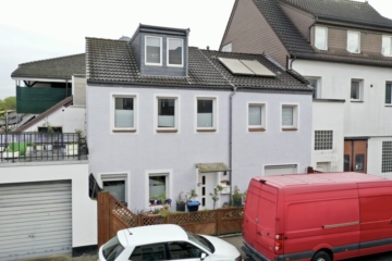 Reihenmittelhaus mit Dachterrasse in begehrter Lage der Bremer Neustadt, 28199 Bremen / Neustadt, Reihenhaus