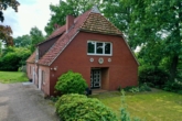Hausansicht - Einfamilienhaus in ruhiger Umgebung, mit großzügiger Wohnfläche und Garten!