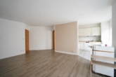 offener Wohn-/Essbereich - Gepflegte 3-Zimmer-Wohnung im 1. Obergeschoss mit Balkon