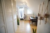 Scheeßel: Gemütliche 2-Zimmer-DG-Wohnung - Blick zum Essbereich / Küche