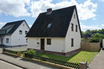 Einfamilienhaus in ruhiger Lage mit Vollkeller, Garage und Gartenidylle, 27383 Scheeßel, Einfamilienhaus