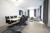 Wohn- Essbereich - Moderne 3-Zimmer-Erdgeschosswohnung mit Terrasse & Stellplatz
