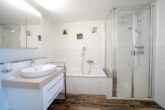 Einfamilienhaus in ländlicher Lage auf 1.663 m² Grundstück - Voll ausgestattetes Badezimmer