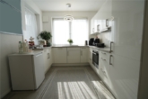 moderne Einbauküche - Nur noch einziehen: Attraktive und neuwertige 3-Zimmer-Wohnung mit Terrasse