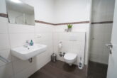Scheeßel: Neuwertige 2-Zimmer-Wohnung im Erdgeschoss - Badezimmer mit ebenerdiger Dusche