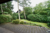 Teilweise überdachte Terrasse - Urlaubsidylle im Waldgebiet – Gemütliches Ferienhaus auf 738 m² Grundstück