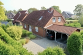 Hauseingang - Einfamilienhaus mit gepflegtem Garten und Doppelcarport