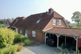 Hauseingang - Einfamilienhaus mit gepflegtem Garten und Doppelcarport