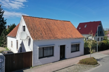 *Verkauft!* – Rotenburg: Sanierungsbedürftiges Wohnhaus bzw. Abrissobjekt, 27356 Rotenburg (Wümme), Einfamilienhaus