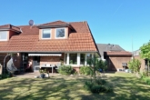 Terrasse - Gepflegte Doppelhaushälfte mit Terrasse, Garten & Carport